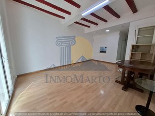 Piso en venta en El Raval en Barcelona
