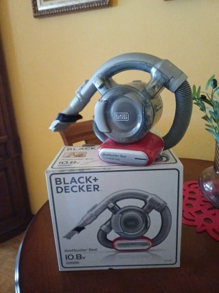 Aspiradora Black+Decker Dustbuster Flexi