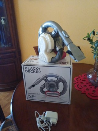 Aspiradora Black+Decker Dustbuster Flexi