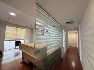 Oficina en venta en Centro en Murcia