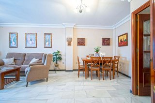 Piso en venta en Torreblanca en Sevilla