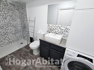 Piso en venta en El Grau en Valencia