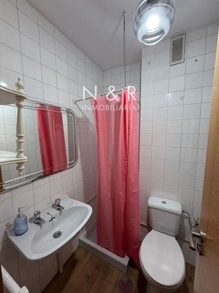 Piso en venta en Ensanche - Sar en Santiago de Compostela