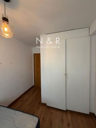 Piso en venta en Ensanche - Sar en Santiago de Compostela