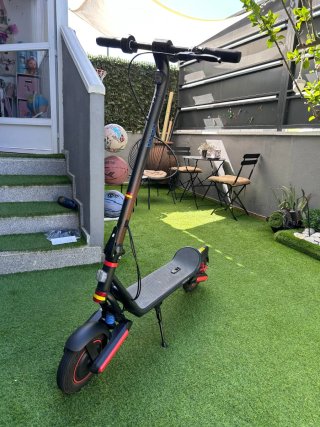 Patinete Eléctrico Cecotec Bongo D40 XLS