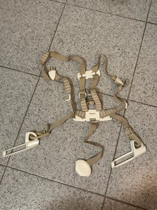 Arnés y Baby Set Trona Stokke