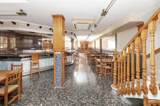 Chalet en venta en Zona Ayuntamiento en Alhendín