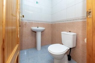 Chalet en venta en Zona Ayuntamiento en Alhendín