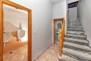 Chalet en venta en Zona Ayuntamiento en Alhendín