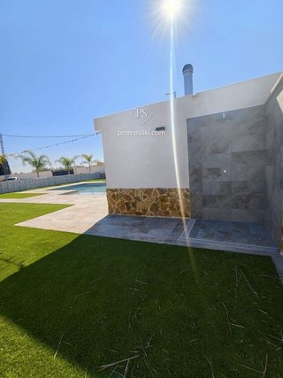 Chalet en venta en Catral