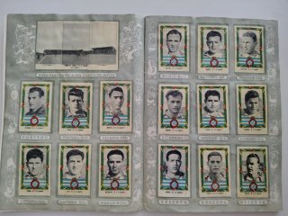 Álbum Liga  1953 1954 Ruiz Romero, completo.