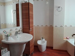 Casa adosada en venta en Centro en Elda