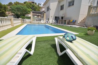 Casa adosada en venta en Eixample Residencial en Roda de Barà