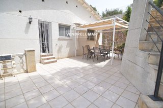 Casa adosada en venta en Eixample Residencial en Roda de Barà