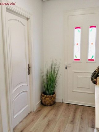 Casa adosada en venta en Lardero