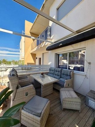 Casa adosada en venta en Urbanizaciones en Guardamar del Segura