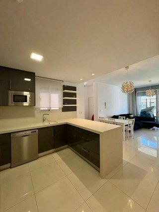 Casa adosada en venta en Urbanizaciones en Guardamar del Segura