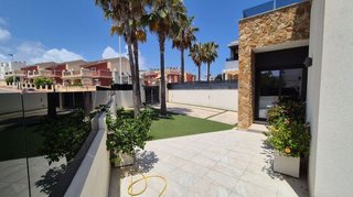 Casa en venta en Playa de los Locos en Torrevieja