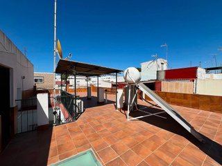 Casa adosada en venta en Coria del Río