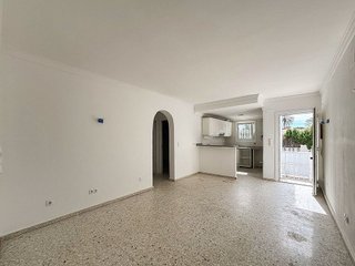 Casa adosada en venta en Les Marines/Las Marinas en Dénia
