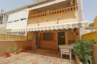 Chalet en venta en  El Acequión - Los Naúfragos en Torrevieja