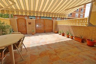 Chalet en venta en  El Acequión - Los Naúfragos en Torrevieja