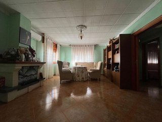Casa adosada en venta en Pinos Puente
