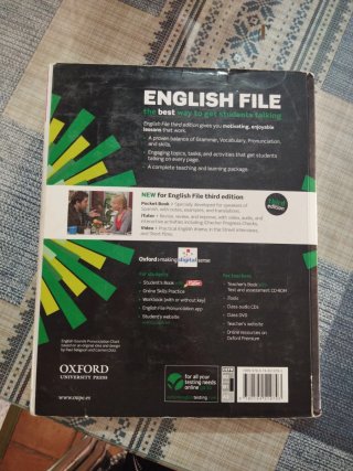Libro de inglés, Oxford.English File 3° y 4° ed.B1