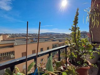 Piso en venta en Les Planes en Hospitalet de Llobregat, L´