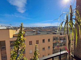 Piso en venta en Les Planes en Hospitalet de Llobregat, L´