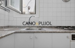 Piso en venta en El Carmel en Barcelona