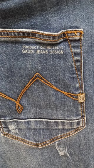 Jeans uomo Gaudì taglia EUR 33 , ITA L .
