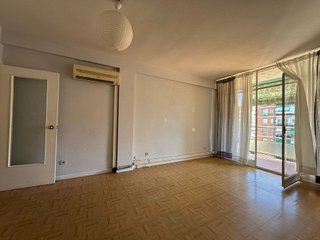 Piso en venta en Zarzaquemada en Leganés