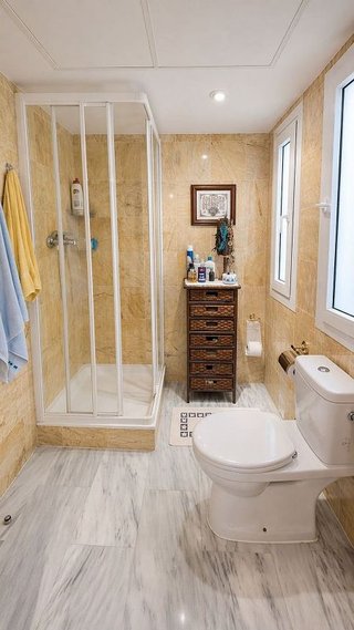 Piso en venta en Nueva Andalucía centro en Marbella