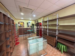 Local comercial en venta en La Petxina en Valencia