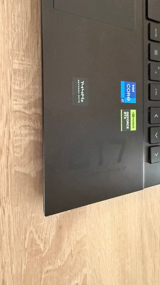 HP Omen 17.3” i7 13700HX RTX4060 32GB RAM 1TB SSD