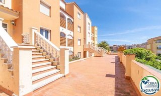Piso en venta en Empuriabrava en Castelló d´Empúries
