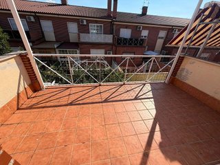 Casa pareada en venta en Ayuntamiento - Avenida Siglo XXI en Azuqueca de Henares