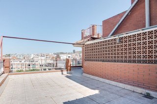 Piso en venta en Les Planes en Hospitalet de Llobregat, L´