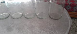 2 Botellas de Vidrio con Tapa Cuadros