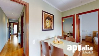 Piso en venta en Creu de Barberà en Sabadell