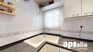 Piso en venta en Creu de Barberà en Sabadell