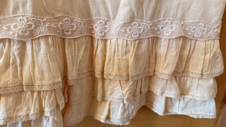 Vestido Zara volantes encaje beige