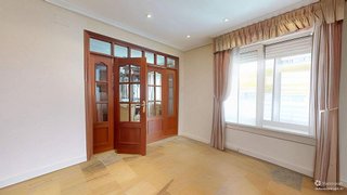 Piso en venta en Los Remedios en Sevilla