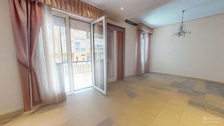 Piso en venta en Los Remedios en Sevilla