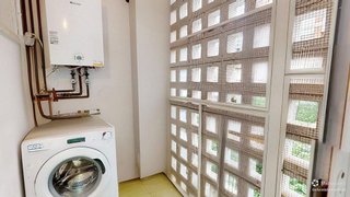 Piso en venta en Los Remedios en Sevilla