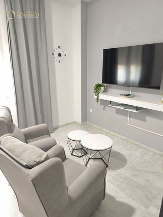 Estudio en venta en Parque Alcosa - Jardines del Edén en Sevilla