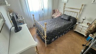 Piso en venta en Los Rosales en Madrid