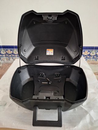 Baúl portaequipajes Honda Negro