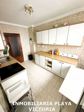 Piso en venta en Zona Bahía Blanca en Cádiz